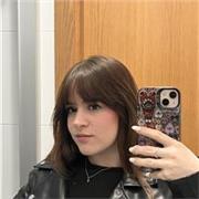 estudiante de química con 10 años de estudios de inglés en una academia privada. Certificados B1 y B2 con nivel C1 en cambridge